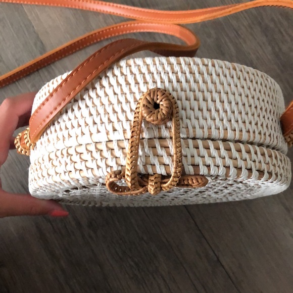 ANTHROPOLOGIE WICKER CROSS BODY PURSE BAG SUMMER - Picture 2 of 9